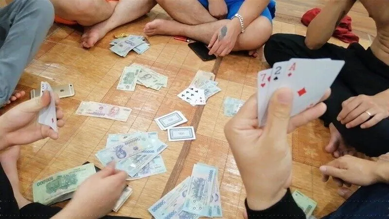Cách phòng tránh ví đổi bài đánh liêng